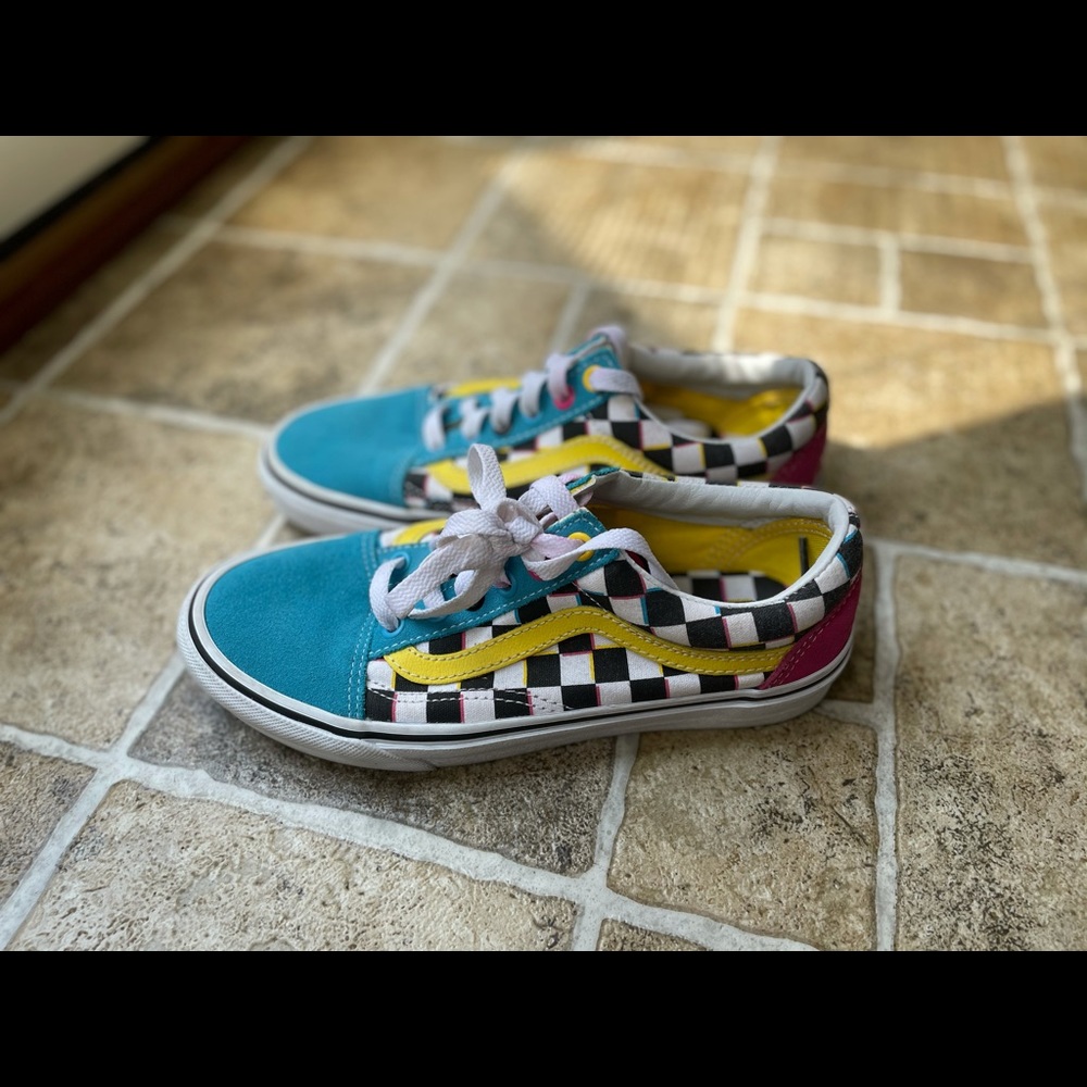 Vans Low Checkered 80s VHS